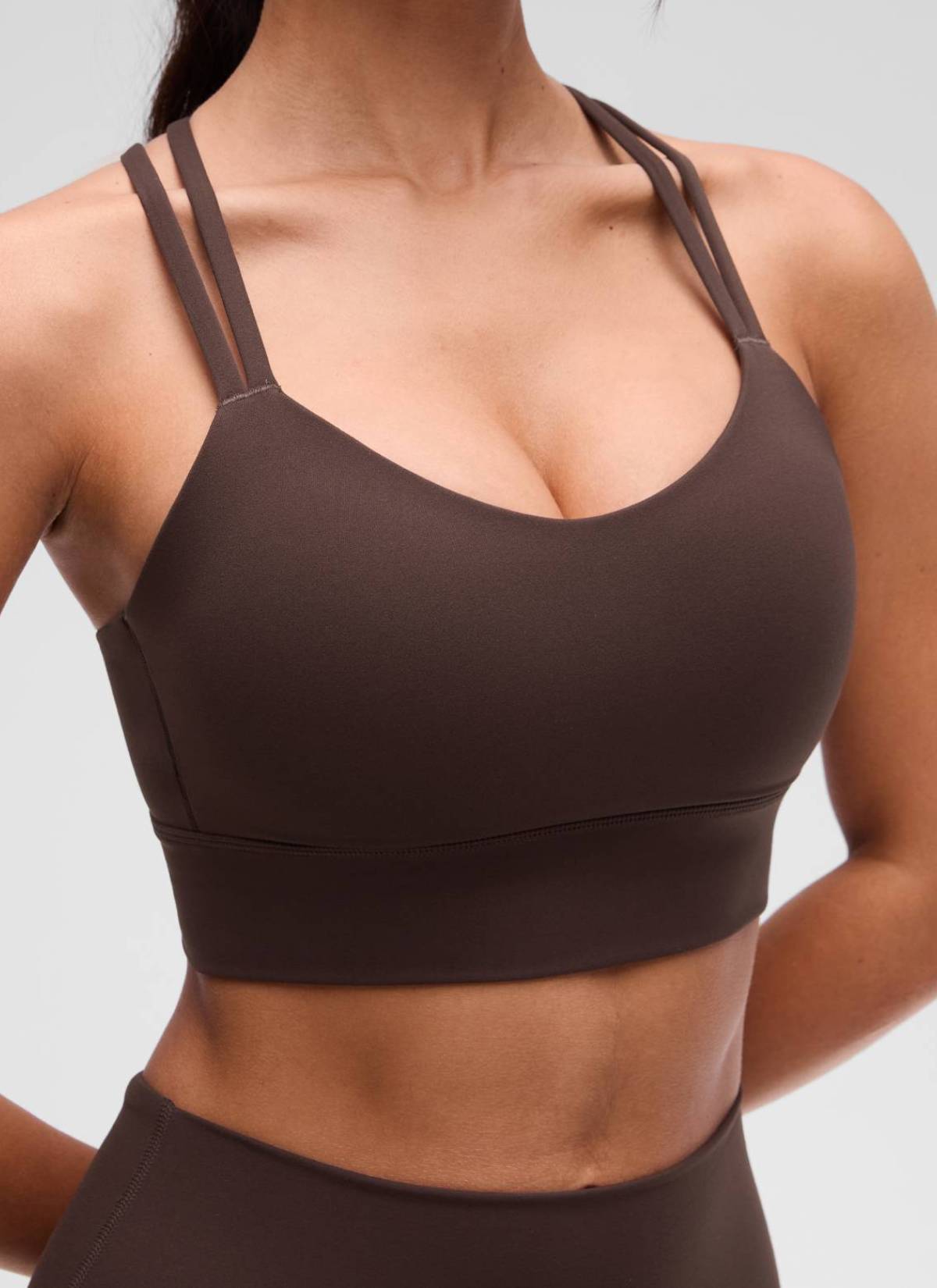 CRZ YOGA Womens Butterluxe Strappy Longline Criss Cross Molded Cup Bra Hot Fudge Brown