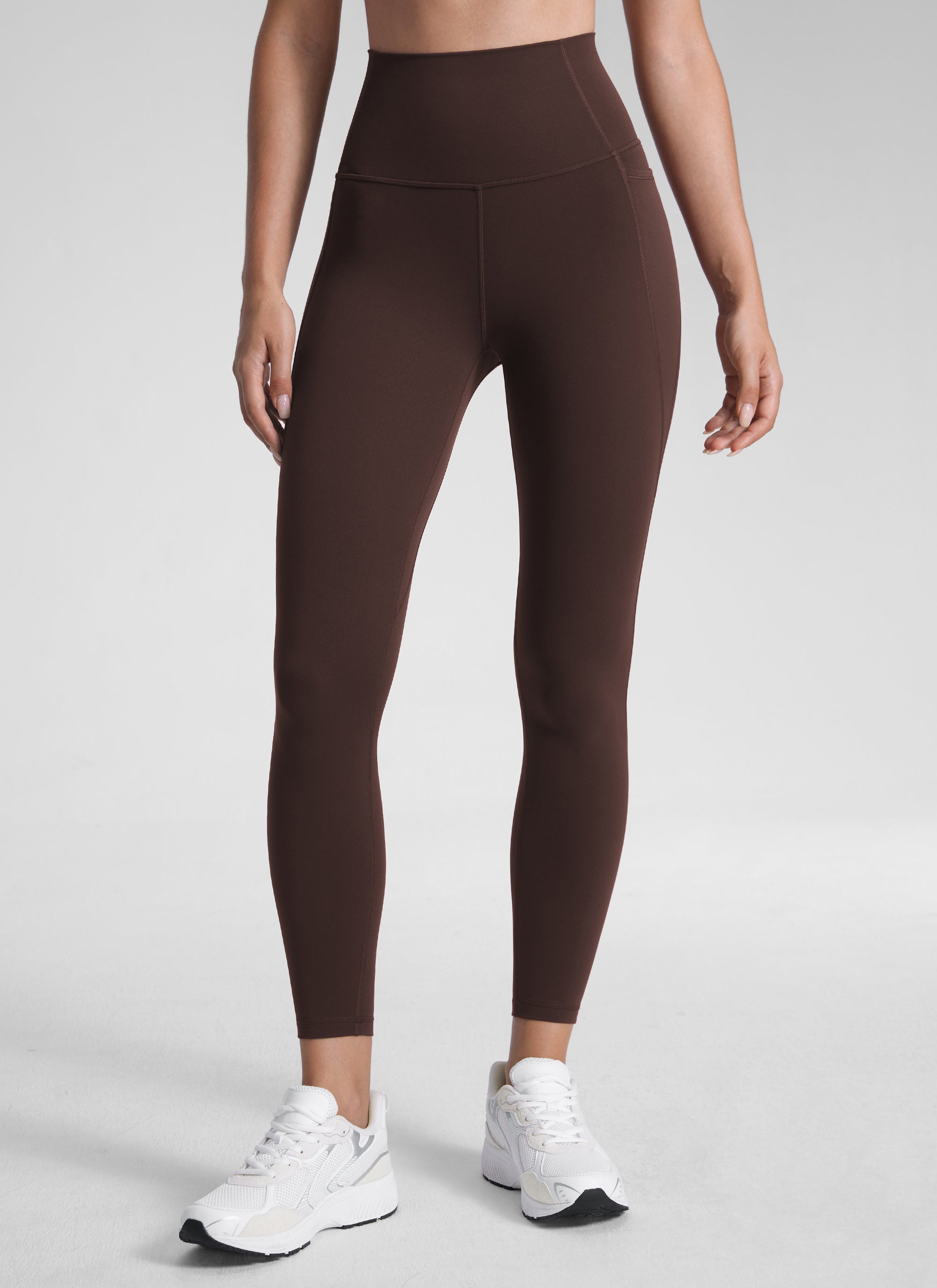 CRZ YOGA กางเกงเลกกิ้งผู้หญิงแบบโยคะButterluxe Pocket Leggings ทรงสูง 25'' สี Hot Fudge Brown