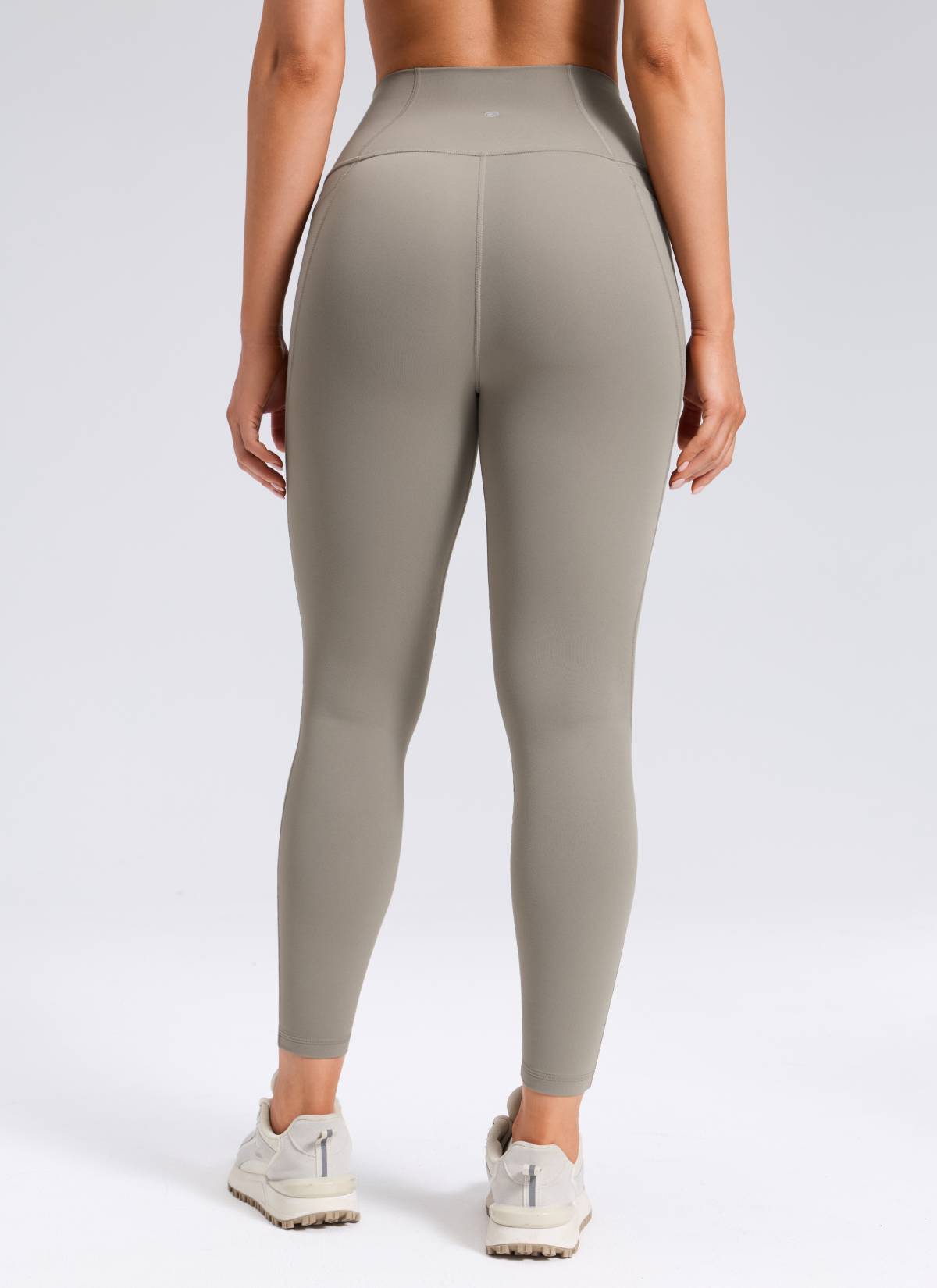 CRZ YOGA เลกกิ้งโยคะ สำหรับผู้หญิง เอวสูง มีกระเป๋า Butterluxe ขนาด 64 ซม. สีเทา Warm Ash Grey